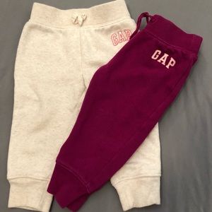 ⭐️Excellent Condition 2-pair Gap Sweatpants⭐️